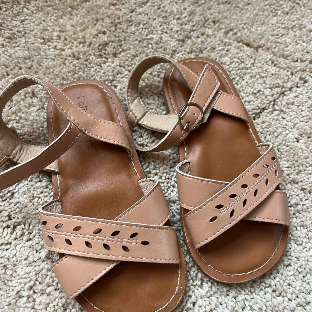 Tan Leather Sandals with Cutout Design
